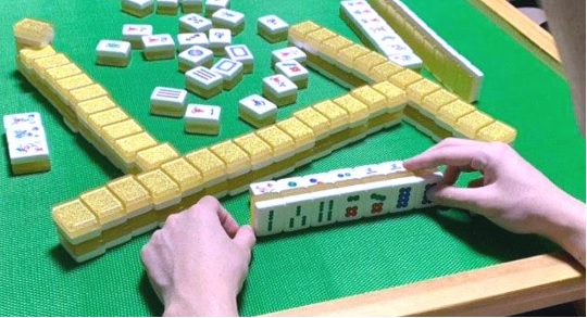 新手玩台灣麻將要如何吃牌？